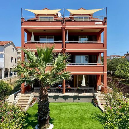 Apartments Villa Sanmarino Pakoštane Exteriér fotografie
