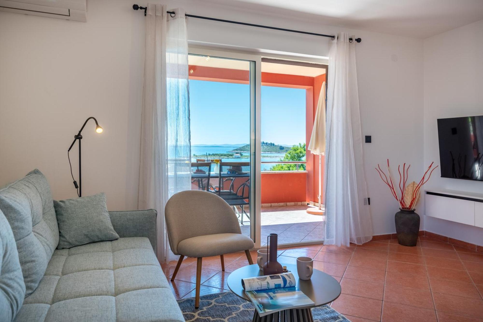 Apartments Villa Sanmarino Pakoštane Exteriér fotografie