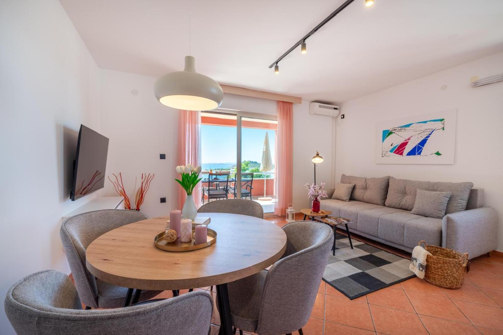 Apartments Villa Sanmarino Pakoštane Exteriér fotografie